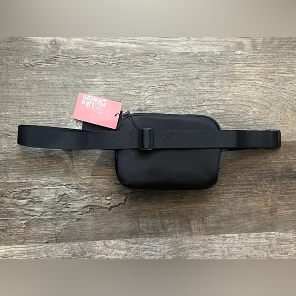 FINAL PRICE NWT Like Dream Black Belt Bag - Picture 4 of 5
